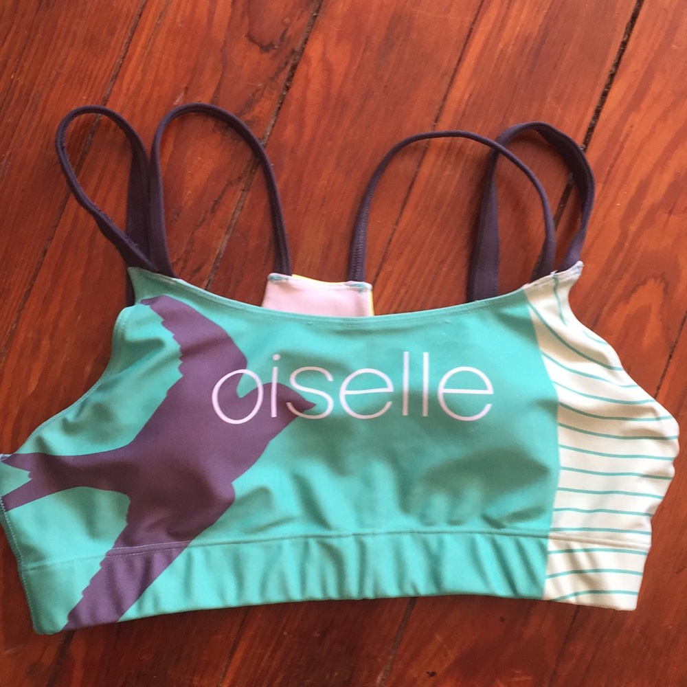 Oiselle sports bra